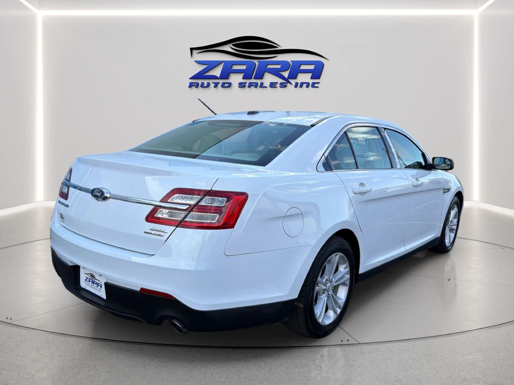 Photo 7 of this FORD TAURUS