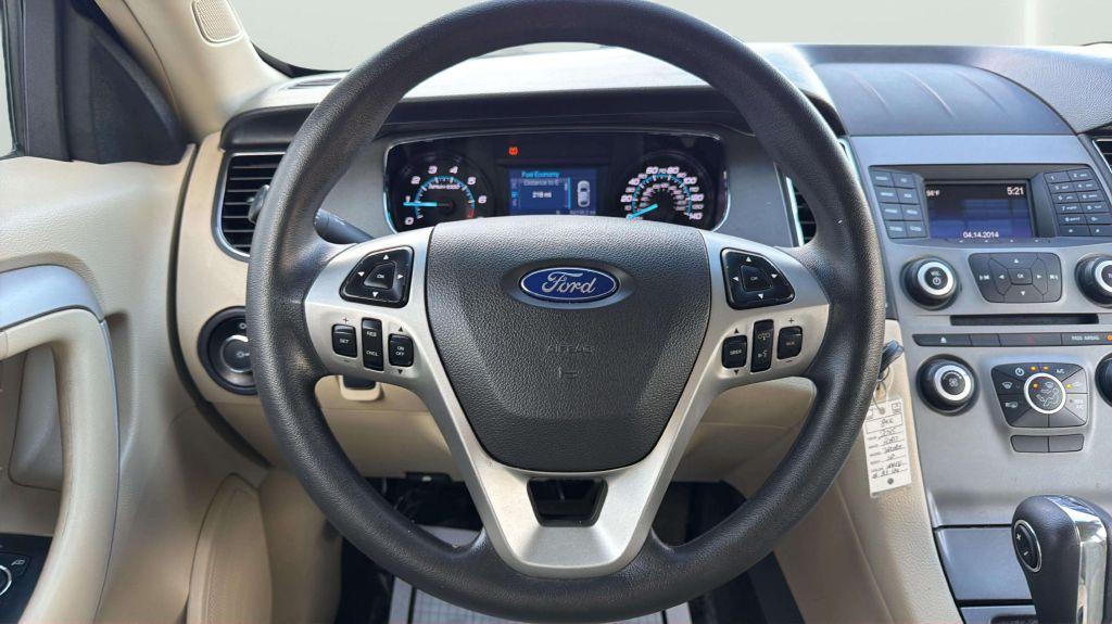 Photo 23 of this FORD TAURUS
