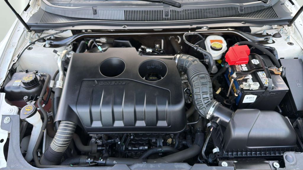 Photo 28 of this FORD TAURUS