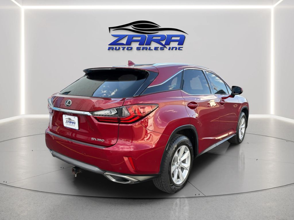 Photo 7 of this LEXUS RX 350