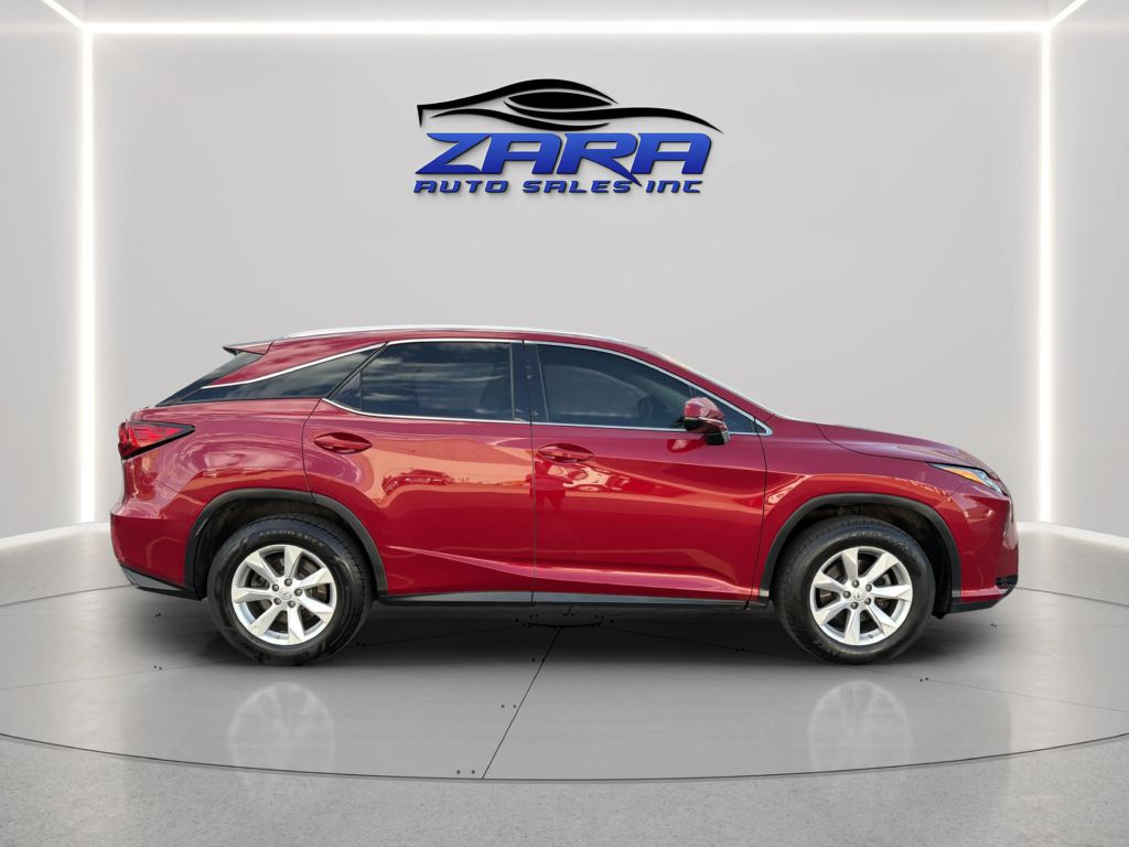 Photo 8 of this LEXUS RX 350