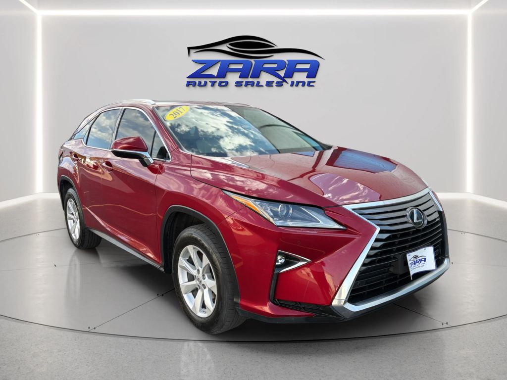 Photo 9 of this LEXUS RX 350