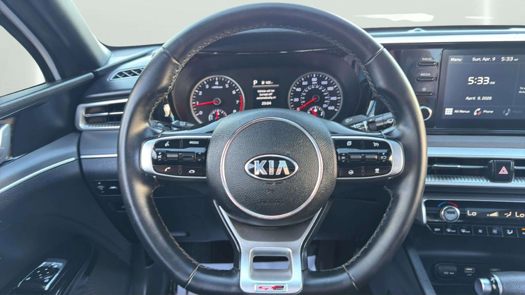 Photo 25 of this KIA K5