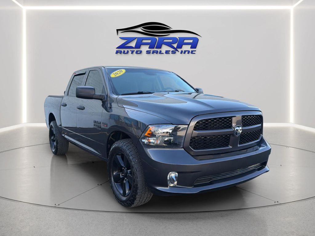 Photo 9 of this RAM 1500 CLASSIC
