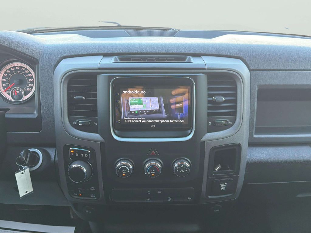 Photo 17 of this RAM 1500 CLASSIC