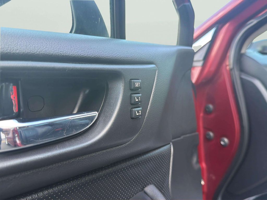 Photo 16 of this SUBARU OUTBACK