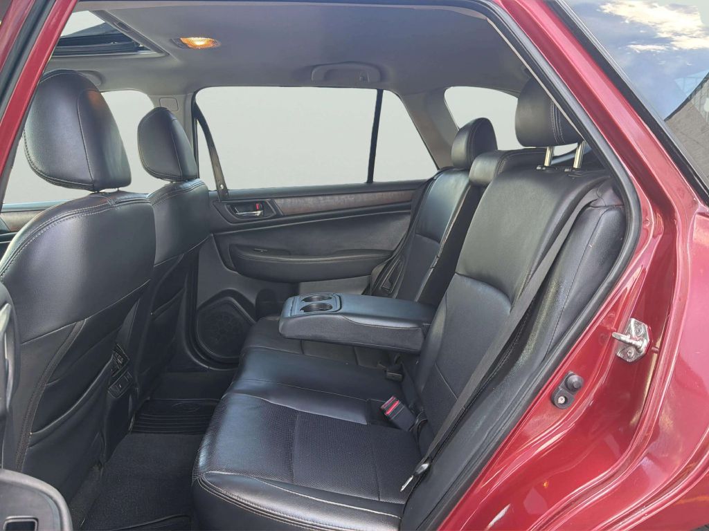 Photo 17 of this SUBARU OUTBACK