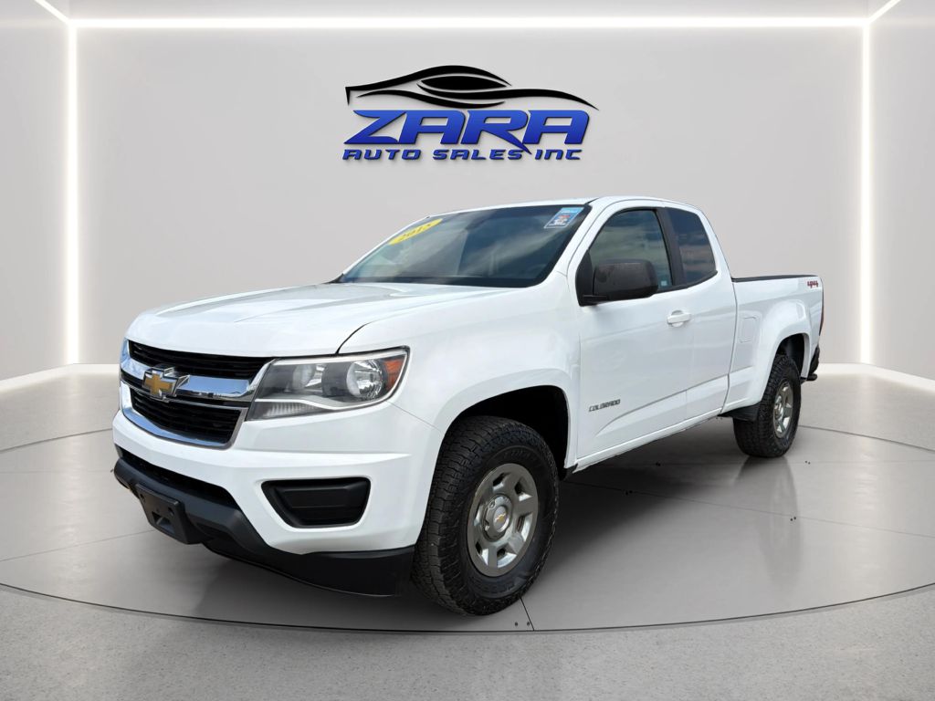 Photo 3 of this CHEVROLET COLORADO