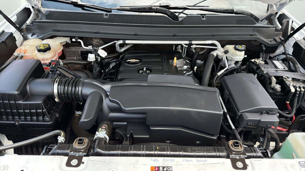 Photo 28 of this CHEVROLET COLORADO