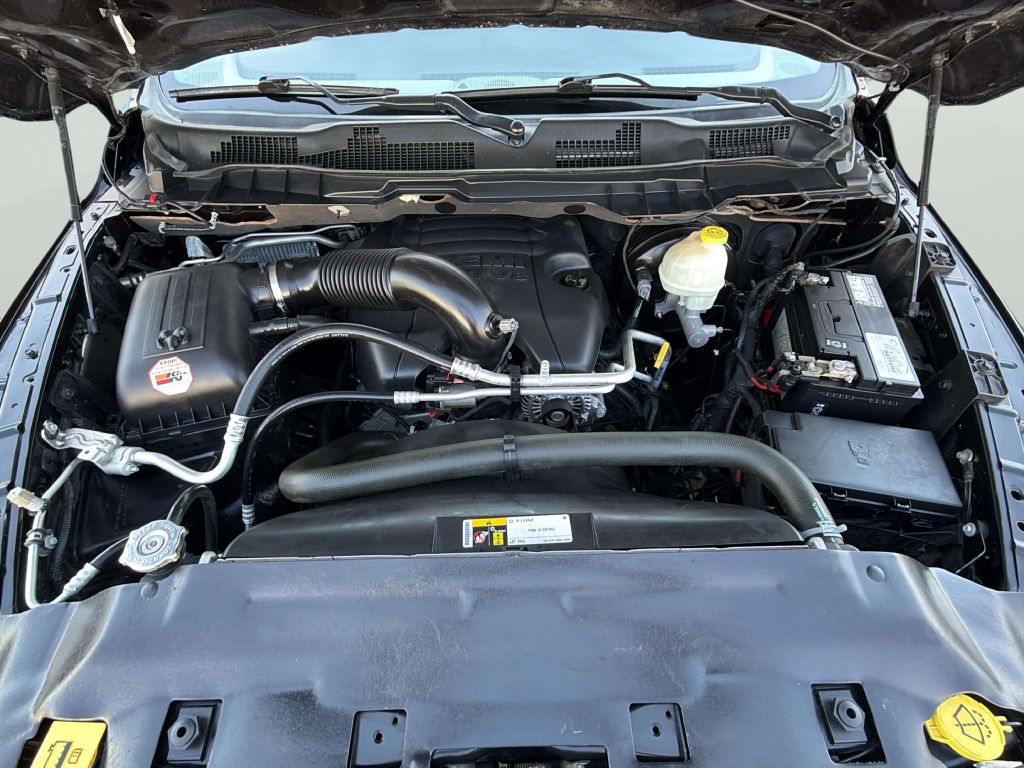 Photo 26 of this RAM 1500