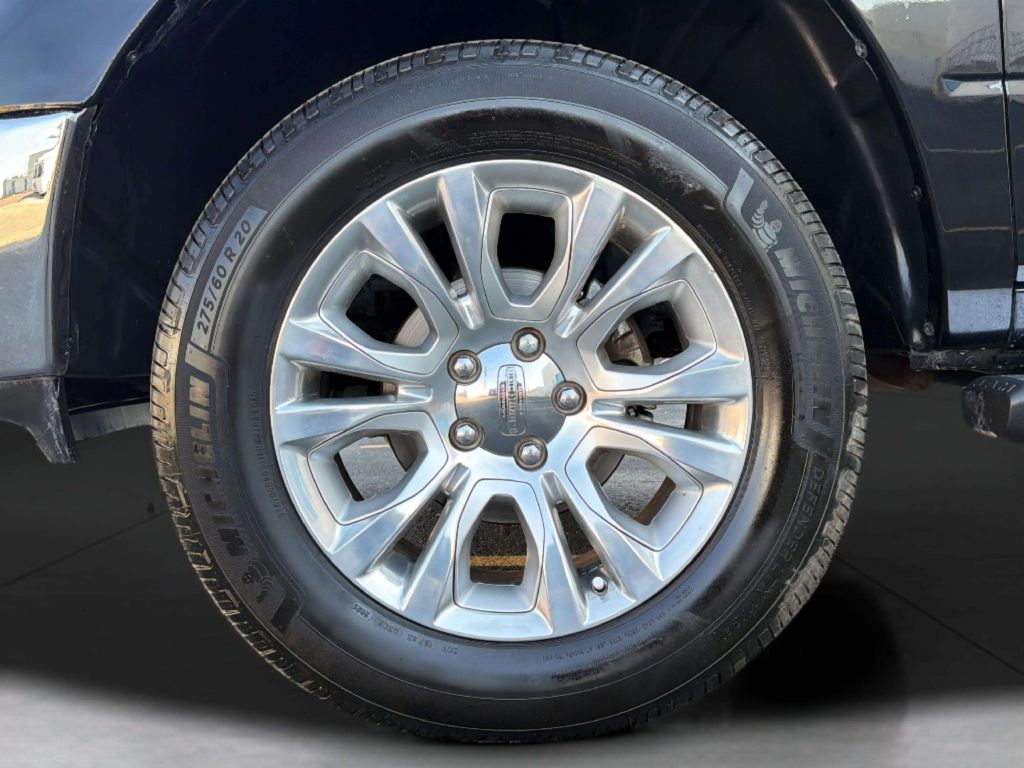 Photo 29 of this RAM 1500