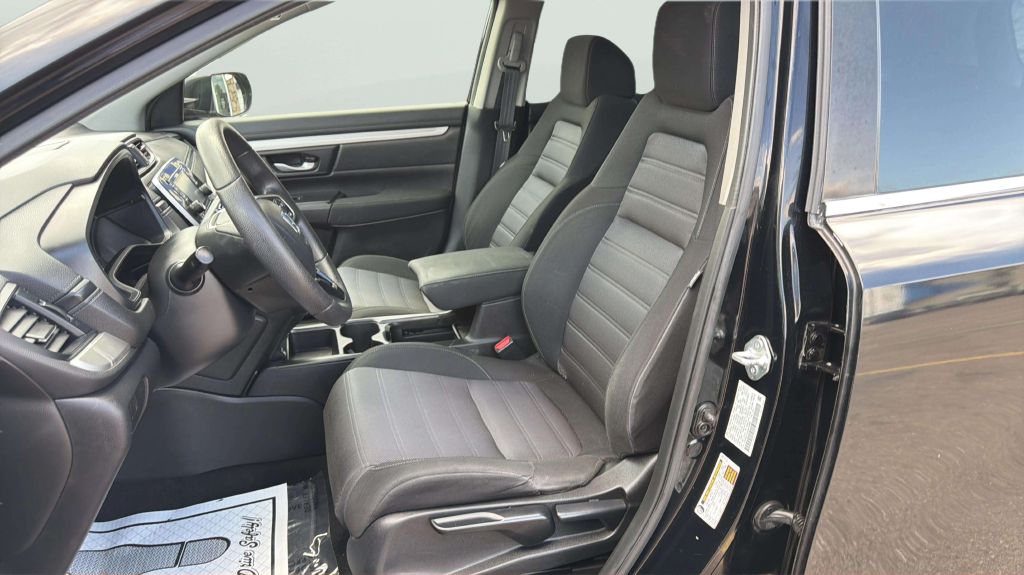 Photo 12 of this HONDA CR-V