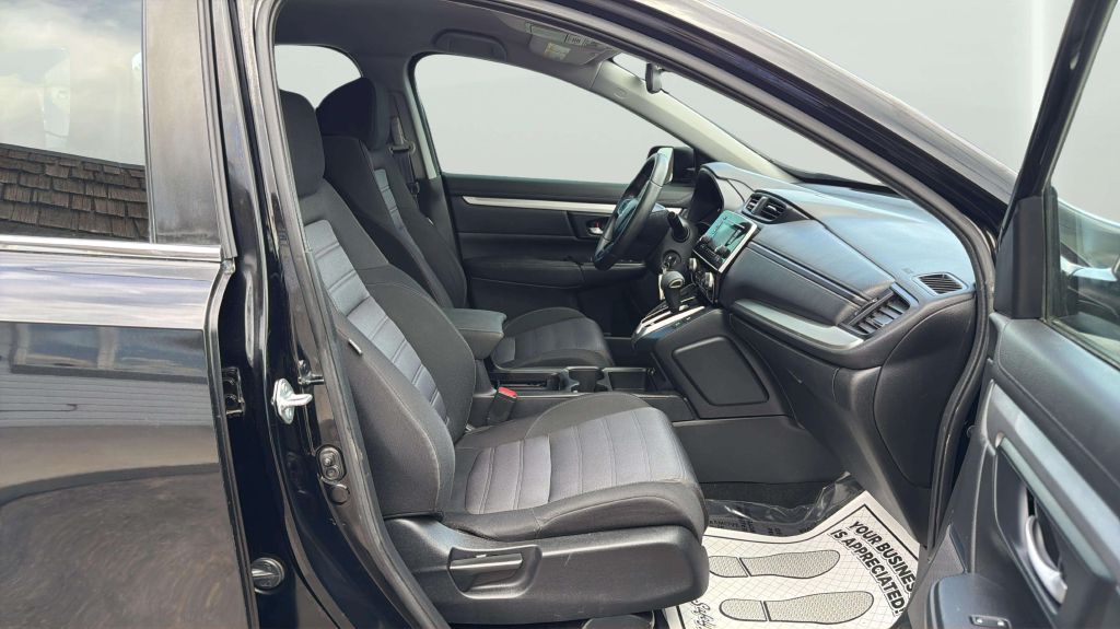Photo 13 of this HONDA CR-V