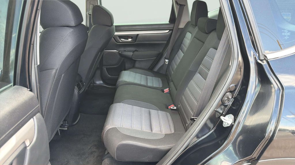 Photo 19 of this HONDA CR-V