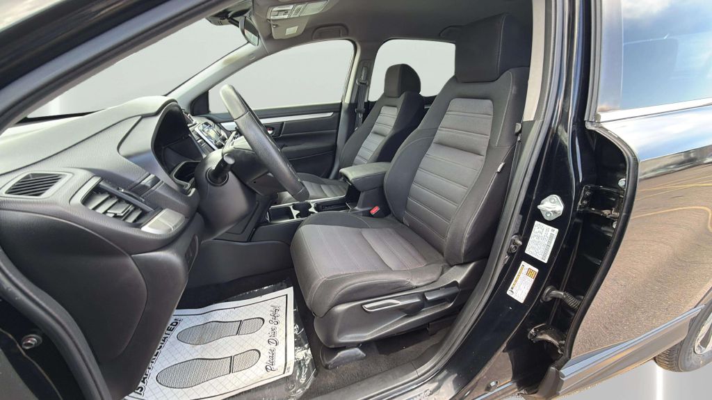 Photo 28 of this HONDA CR-V