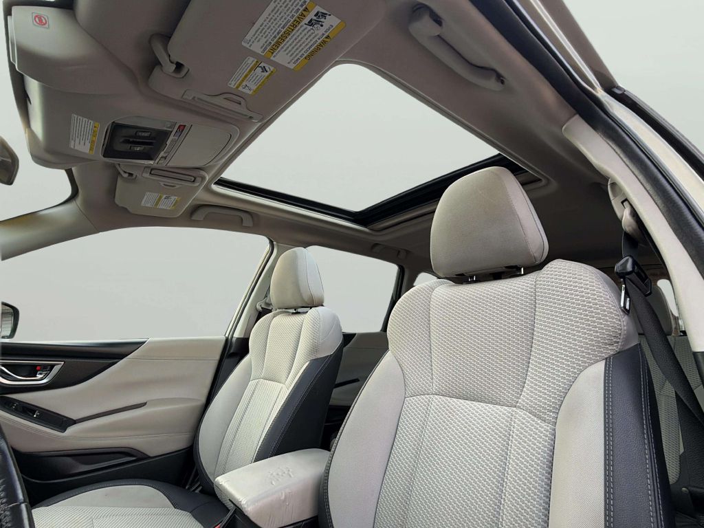 Photo 15 of this SUBARU FORESTER