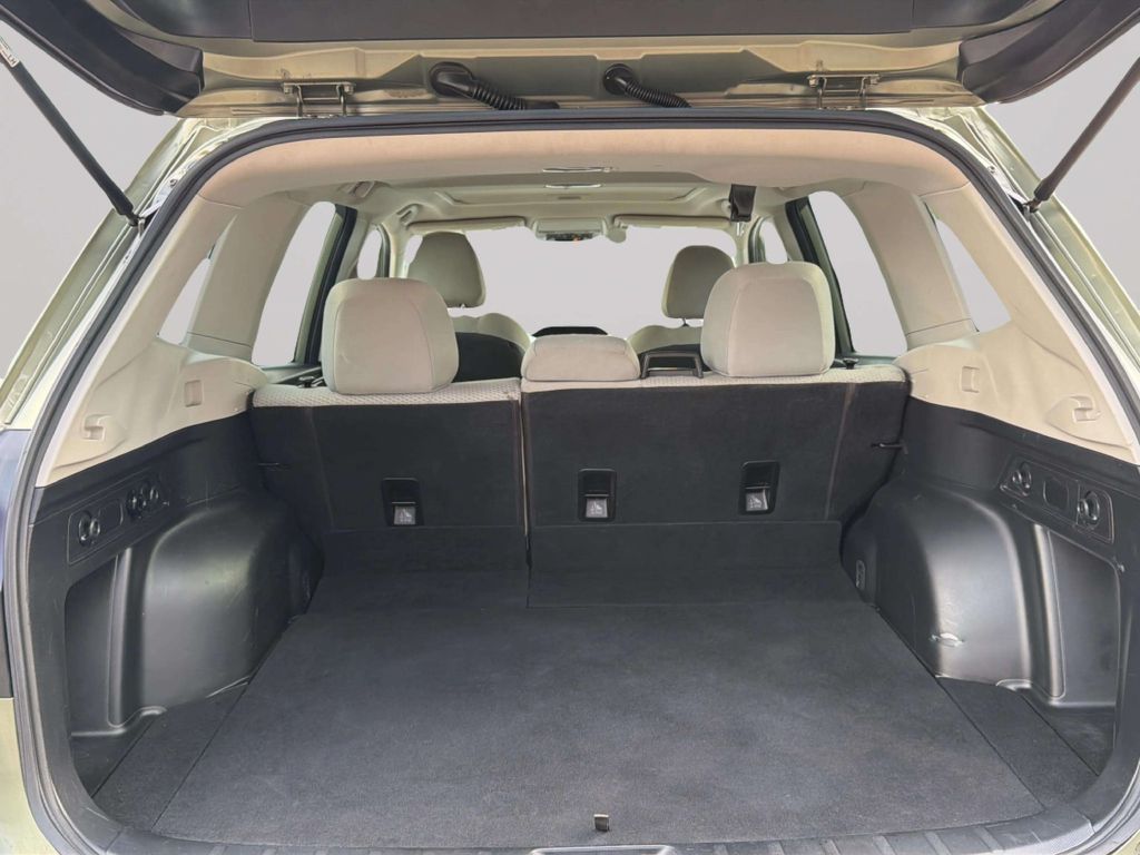 Photo 30 of this SUBARU FORESTER