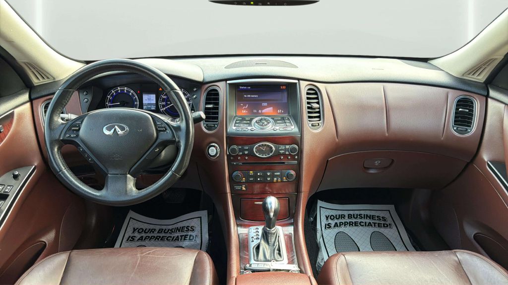 Photo 21 of this INFINITI QX50