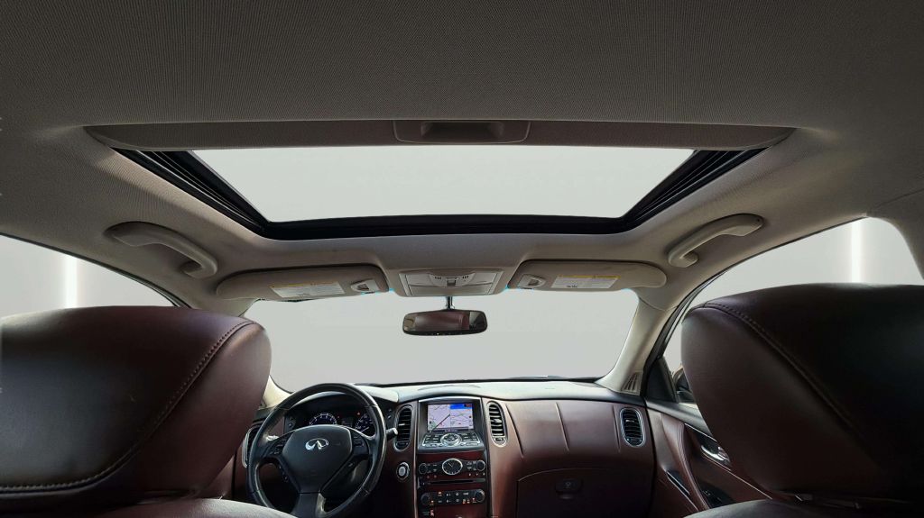 Photo 26 of this INFINITI QX50