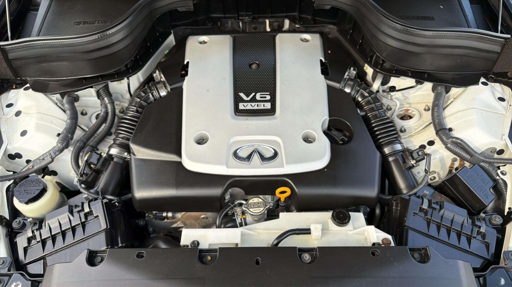 Photo 32 of this INFINITI QX50