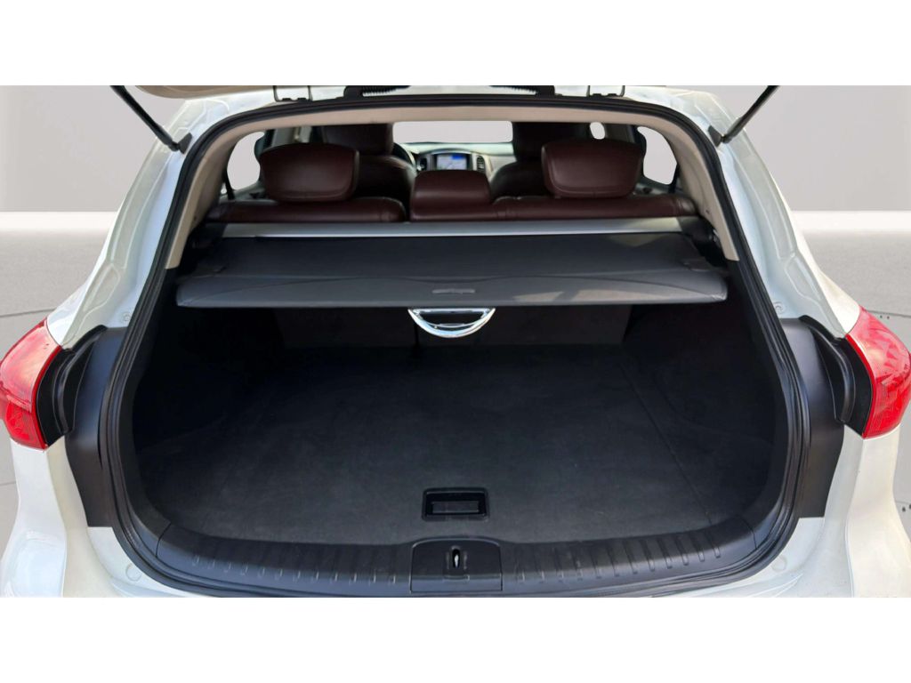 Photo 33 of this INFINITI QX50