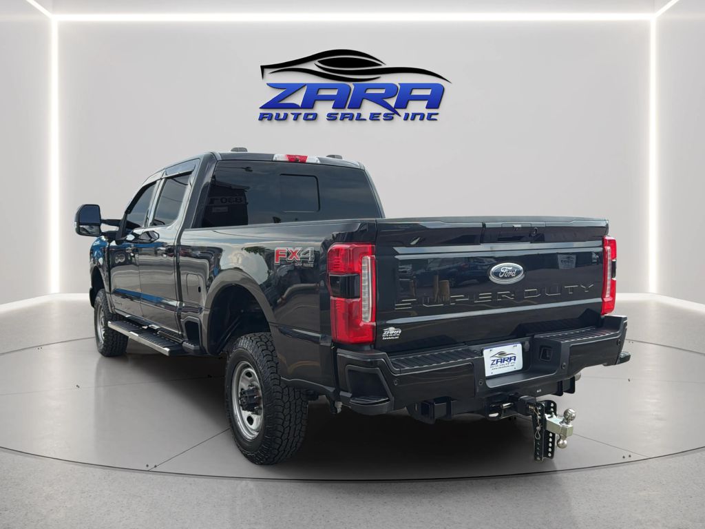 Photo 5 of this FORD F-250 SUPER DUT