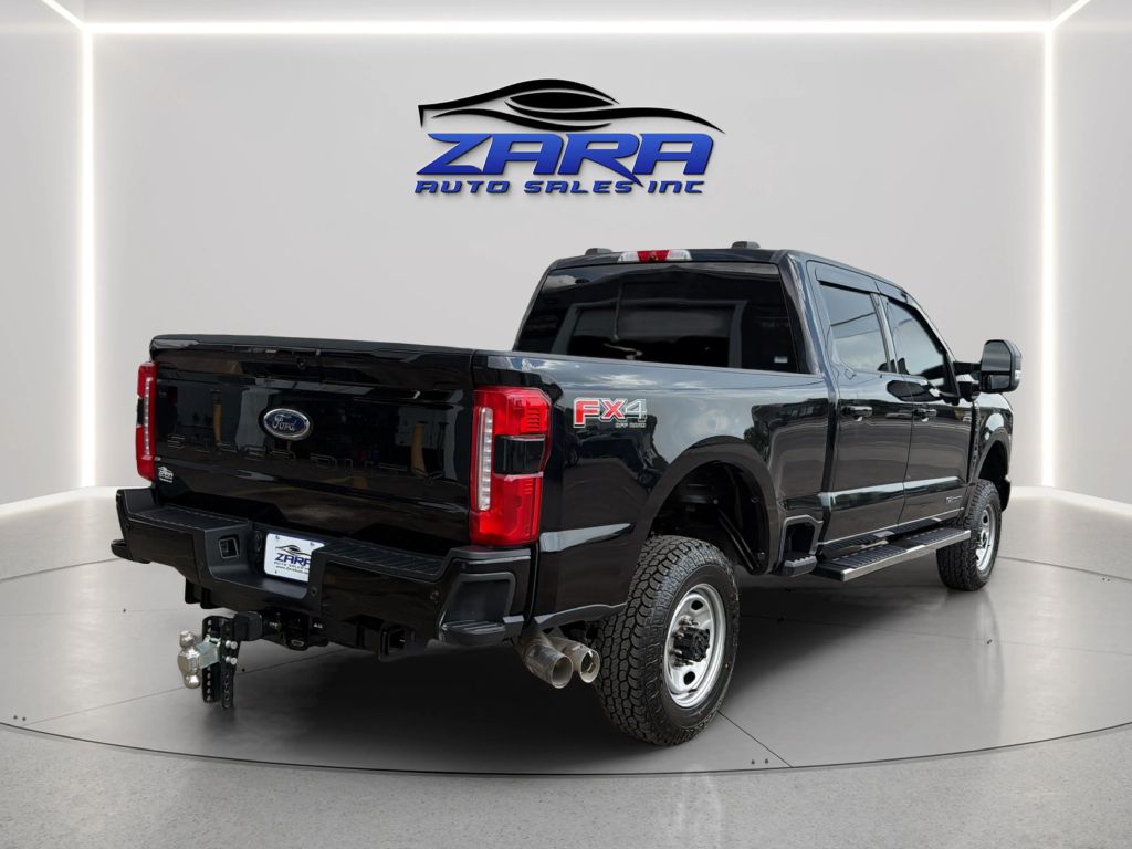 Photo 7 of this FORD F-250 SUPER DUT