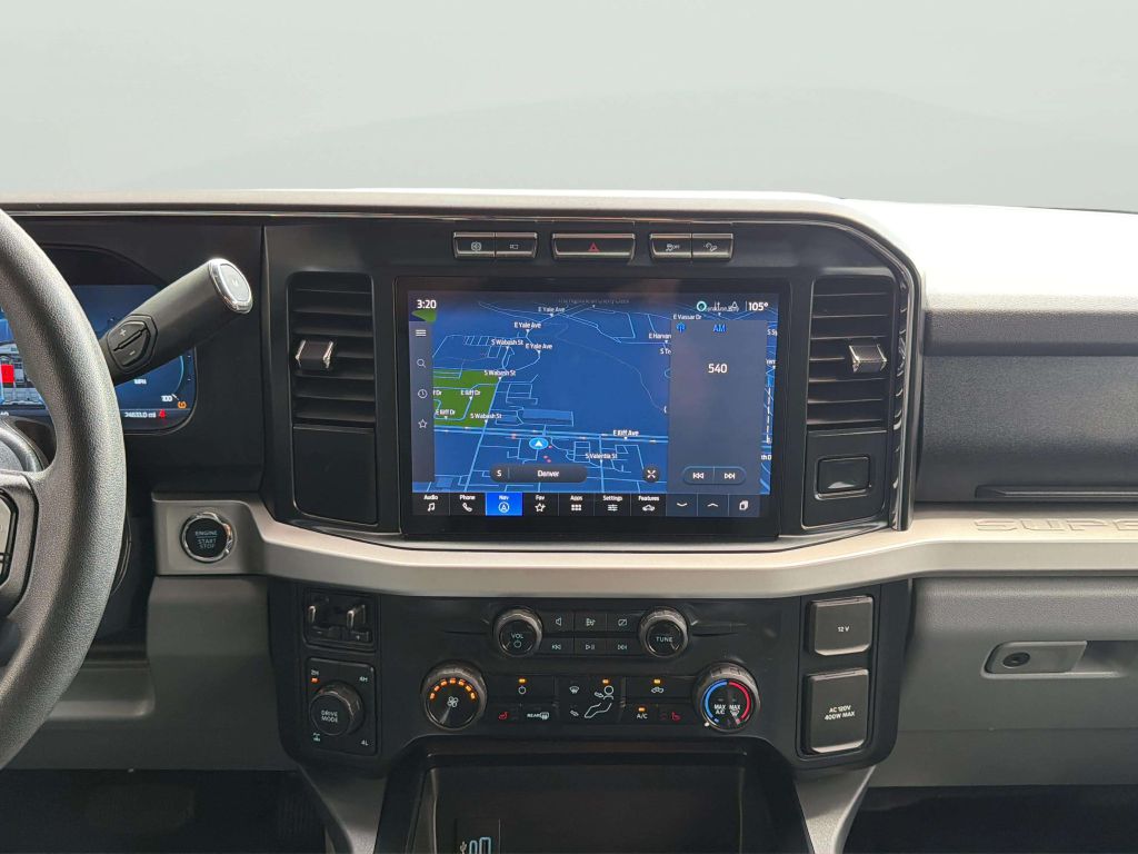 Photo 18 of this FORD F-250 SUPER DUT