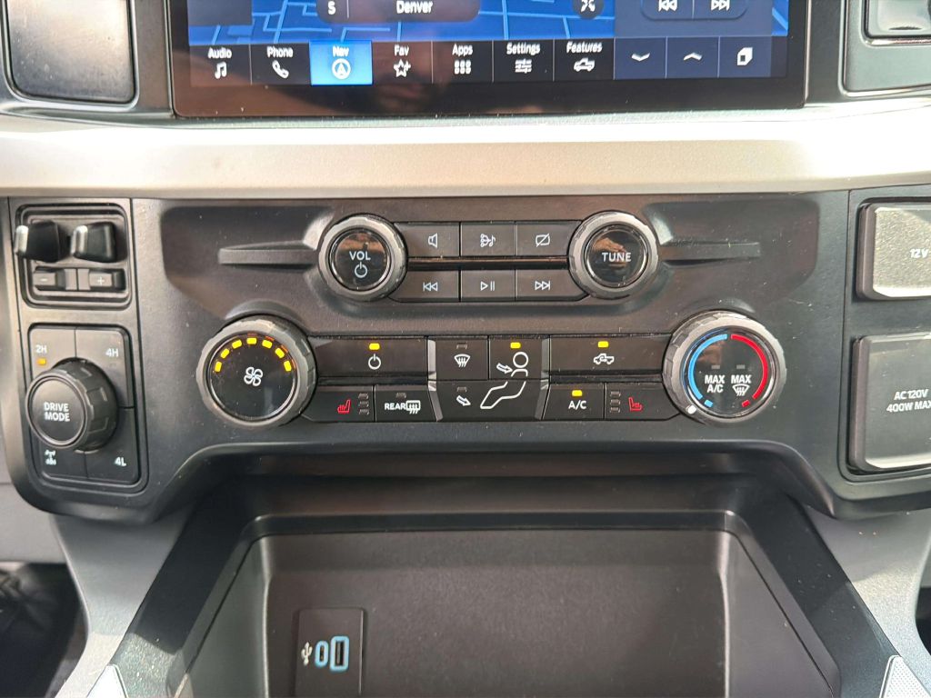 Photo 27 of this FORD F-250 SUPER DUT