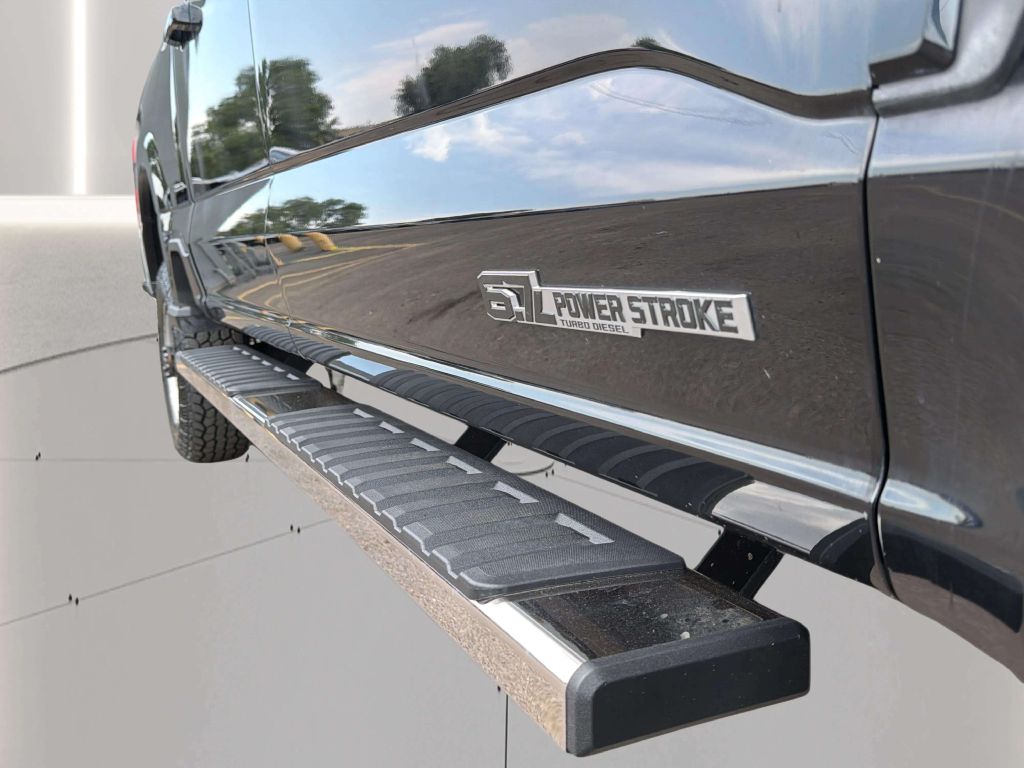 Photo 33 of this FORD F-250 SUPER DUT