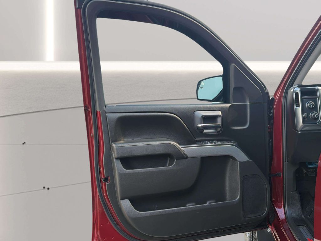 Photo 14 of this CHEVROLET SILVERADO 1500