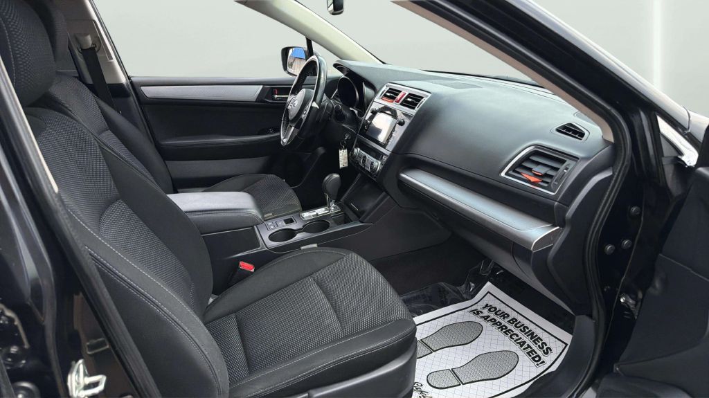 Photo 15 of this SUBARU OUTBACK