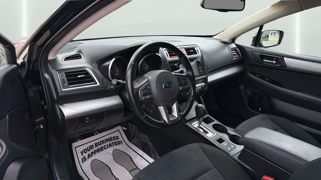 Photo 17 of this SUBARU OUTBACK