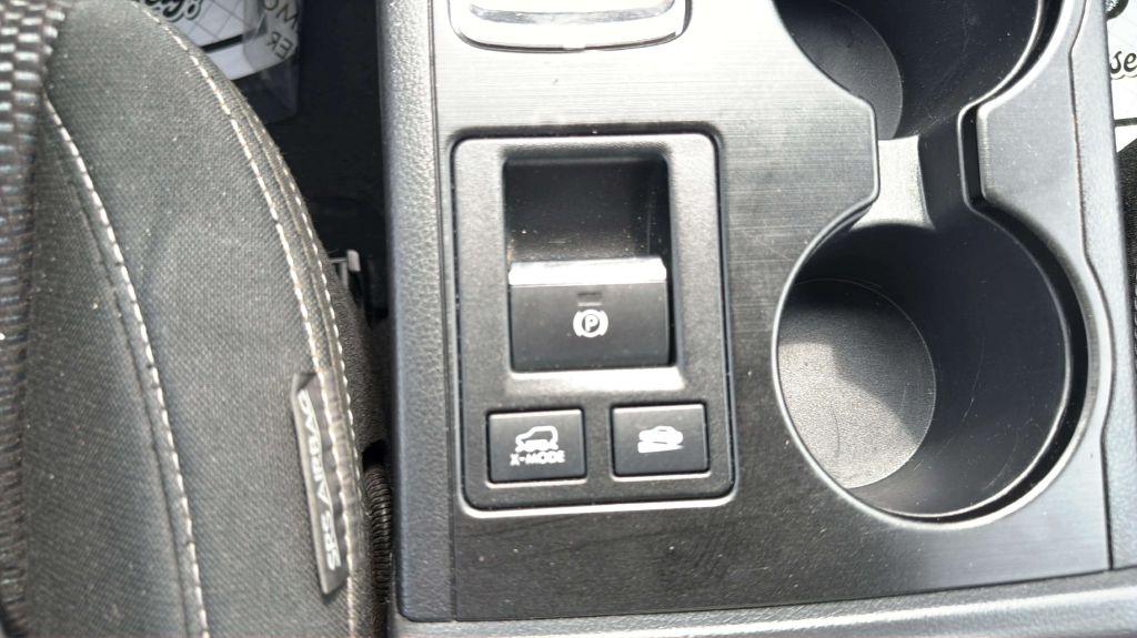 Photo 27 of this SUBARU OUTBACK