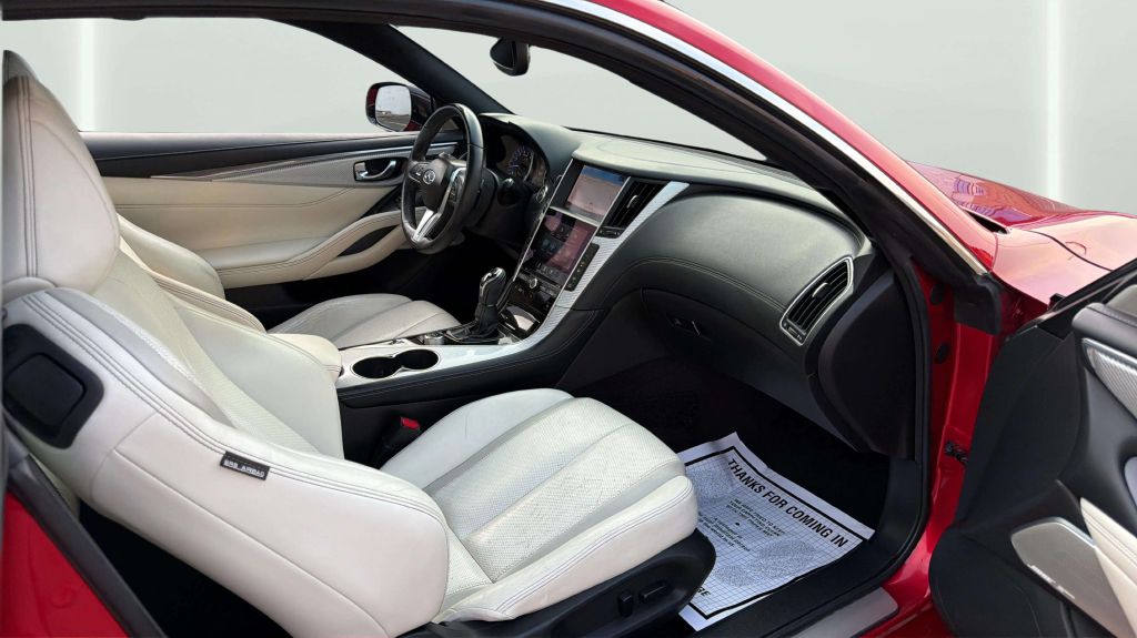 Photo 15 of this INFINITI Q60