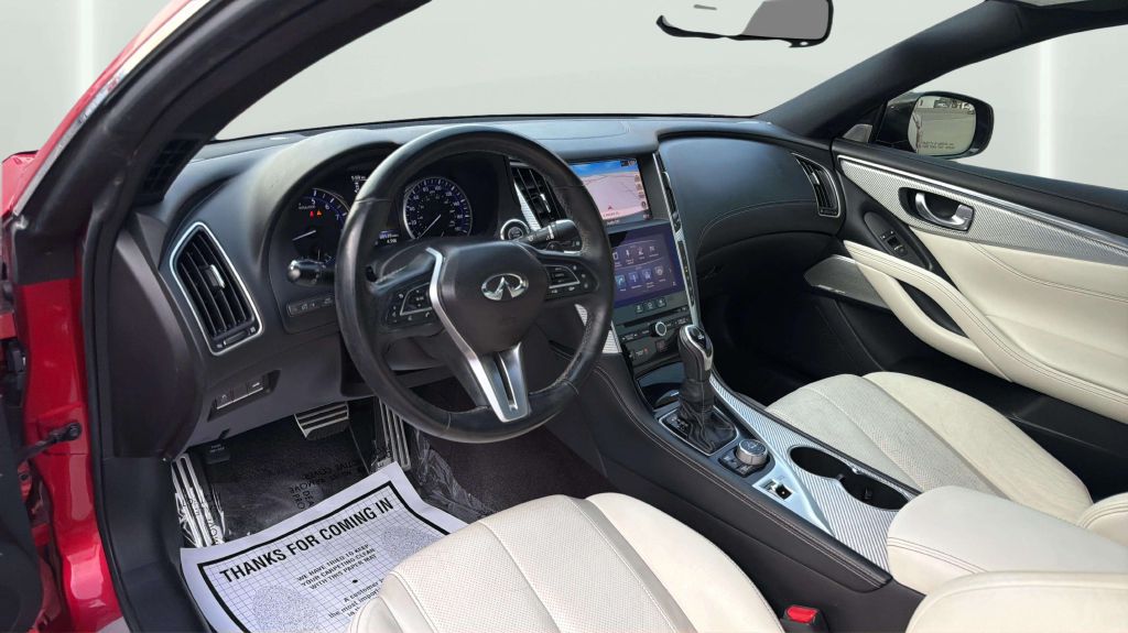 Photo 17 of this INFINITI Q60