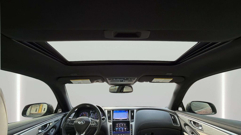 Photo 22 of this INFINITI Q60