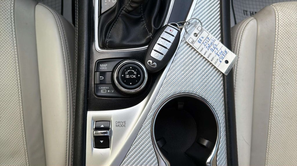 Photo 27 of this INFINITI Q60