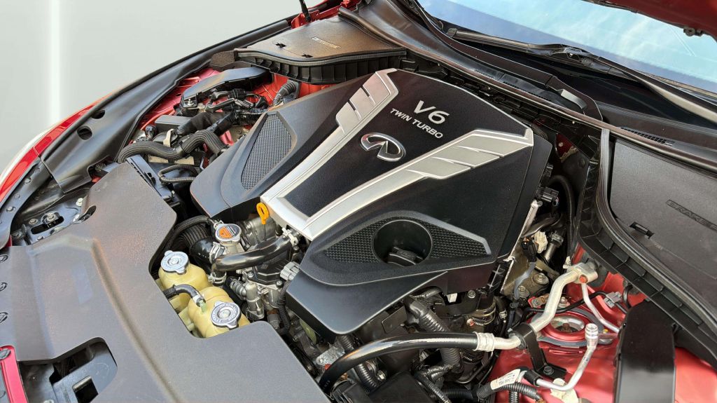 Photo 33 of this INFINITI Q60