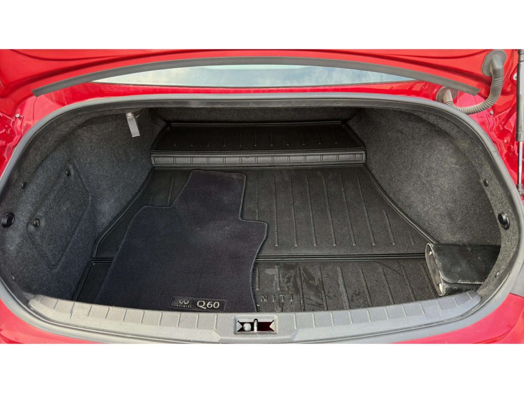 Photo 34 of this INFINITI Q60
