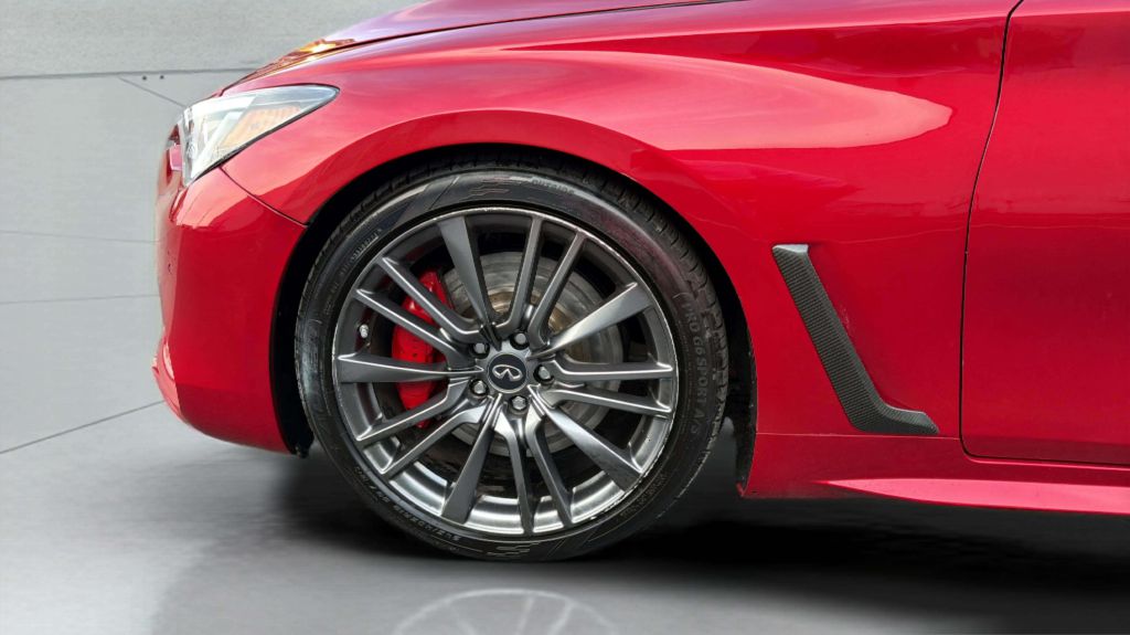 Photo 35 of this INFINITI Q60