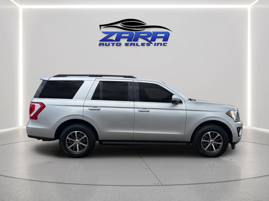Photo 8 of this FORD EXPEDITION