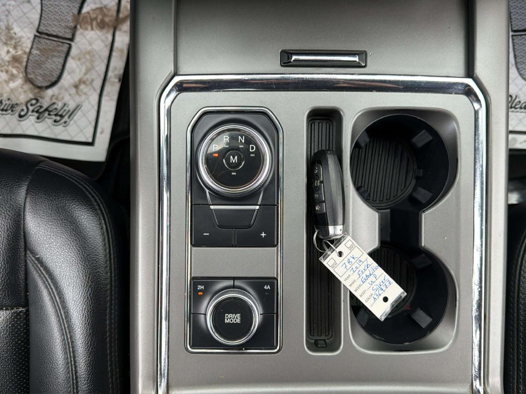 Photo 21 of this FORD EXPEDITION