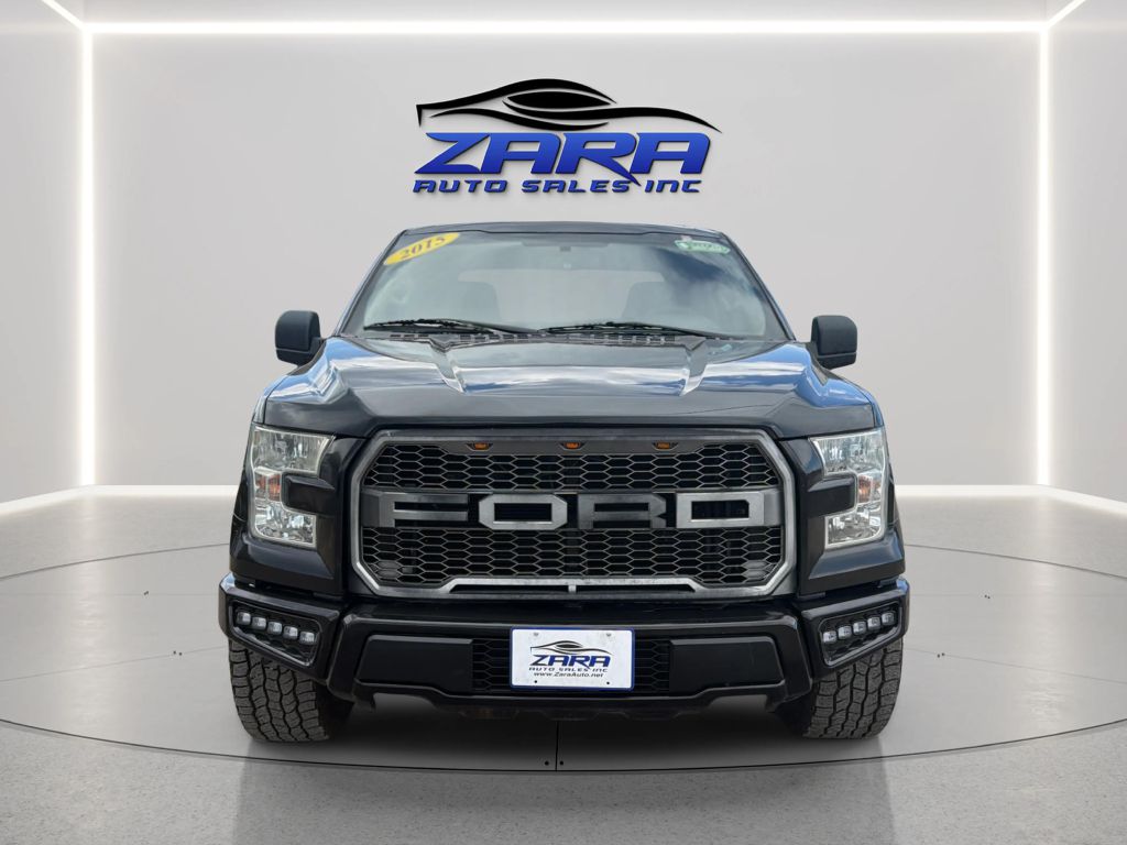 Photo 2 of this FORD F-150