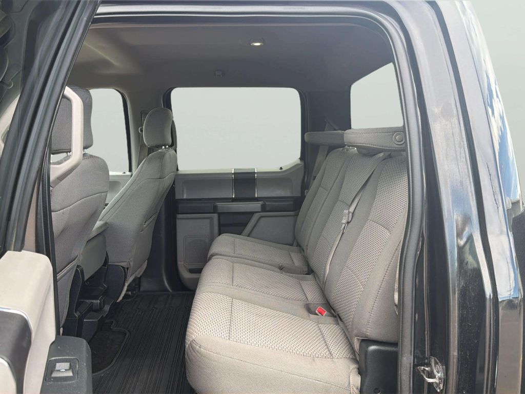 Photo 15 of this FORD F-150