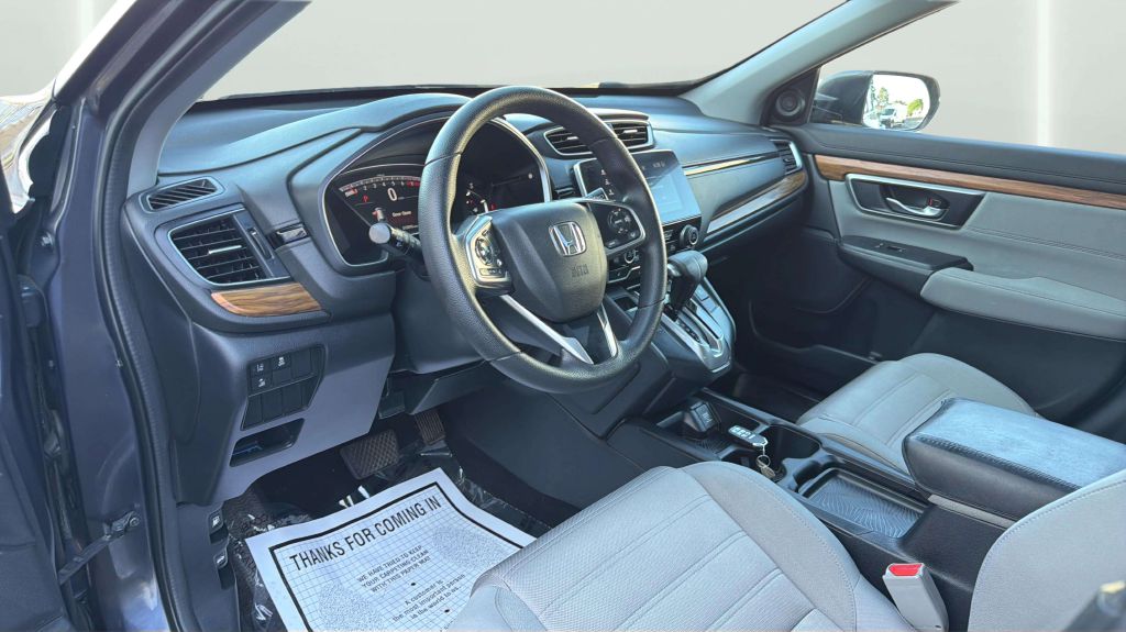 Photo 17 of this HONDA CR-V