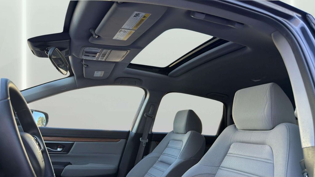 Photo 20 of this HONDA CR-V