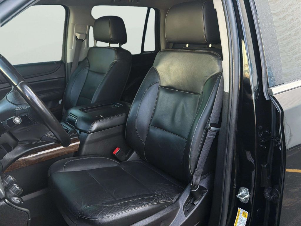 Photo 12 of this CHEVROLET TAHOE