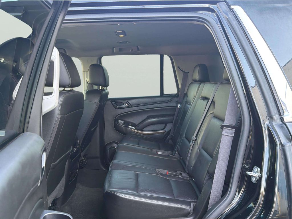 Photo 16 of this CHEVROLET TAHOE