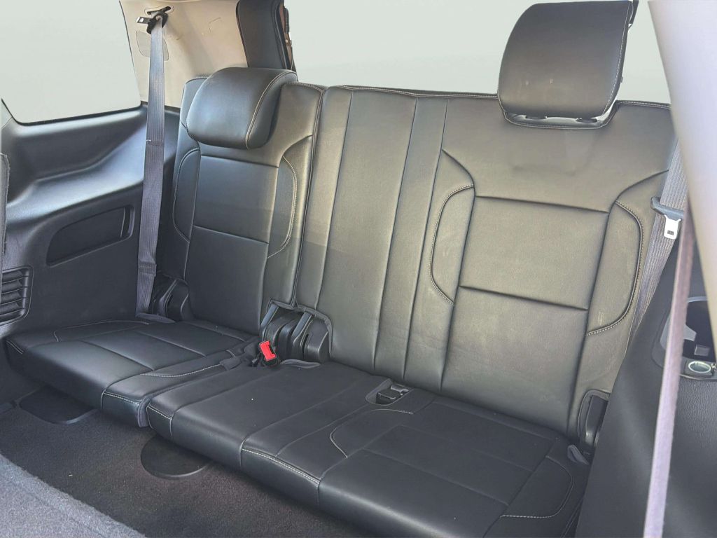 Photo 17 of this CHEVROLET TAHOE